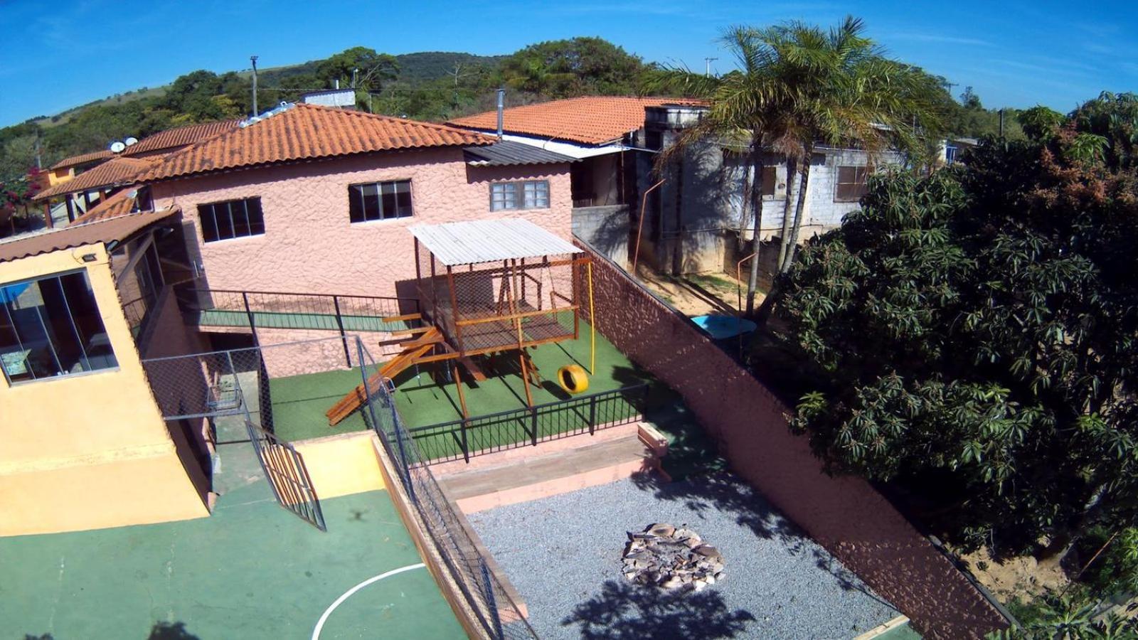Chacara Bella Vida Com Piscina Churrasqueira Salao De Festas Fogao A Lenha Quadra Aracariguama Eksteriør bilde